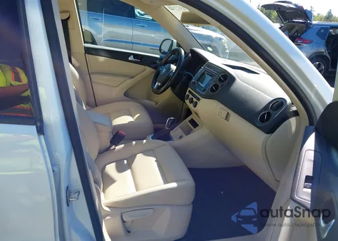 2016 Volkswagen Tiguan S из США, поврежденный, VIN WVGBV7AX1GW549465